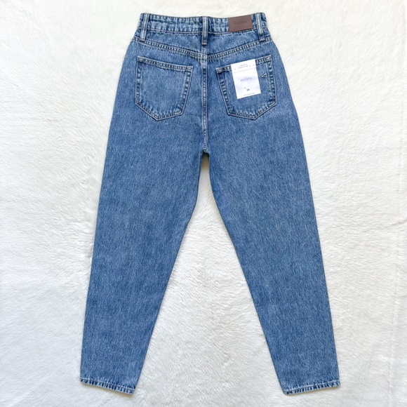 HIDDEN Zoey Tapered Mom High Rise Ankle Cropped Acid Wash 100% Cotton Jeans - Picture 6 of 12